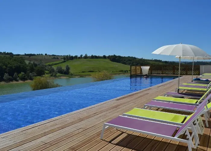 Maison Spacieuse Avec Terrasse Pour 8 Personnes - Api-1-52-1371 * Carla-Bayle